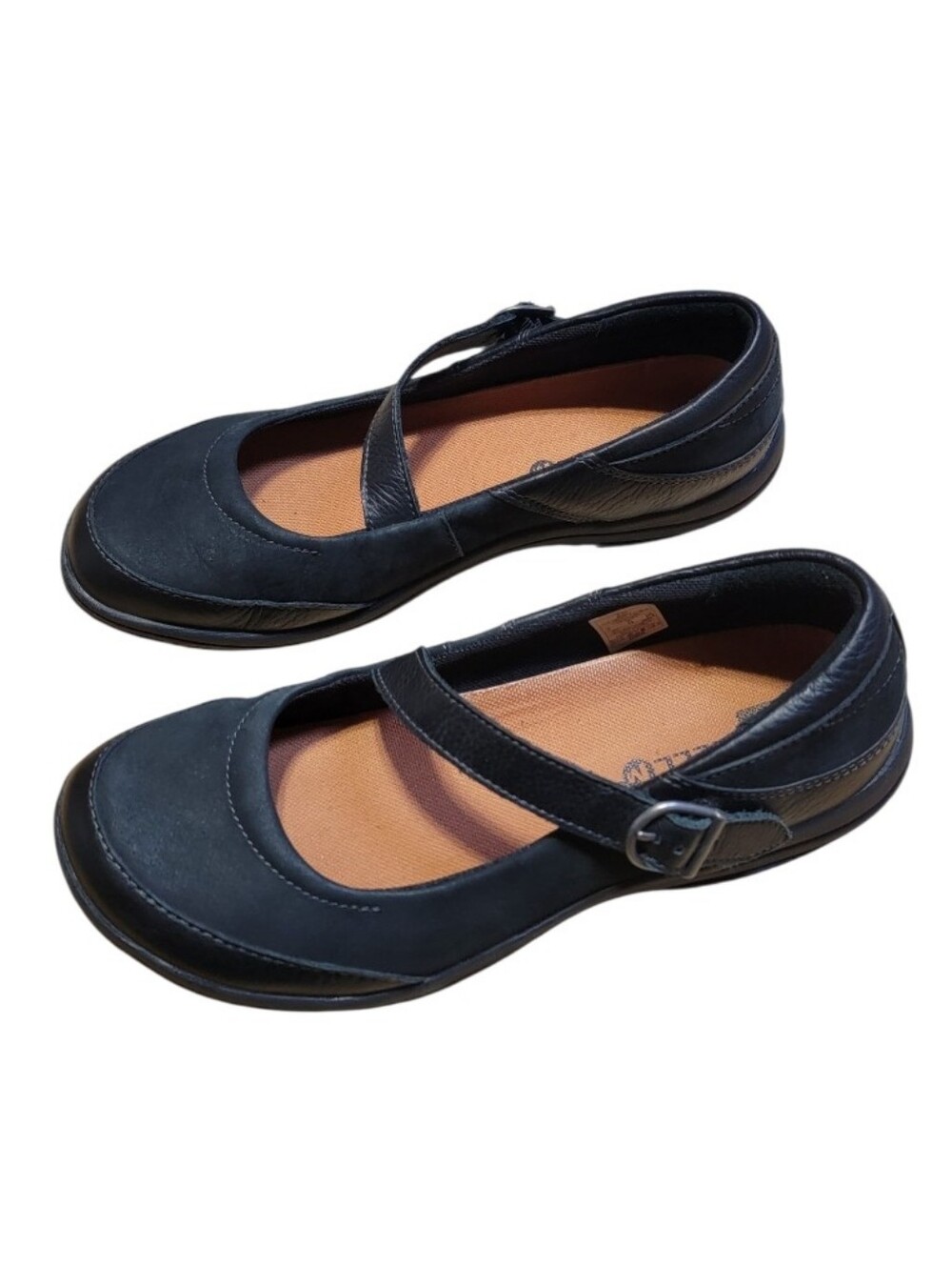 Merrell Dassie Erin Black Leather Women’s Mary Jane Shoes